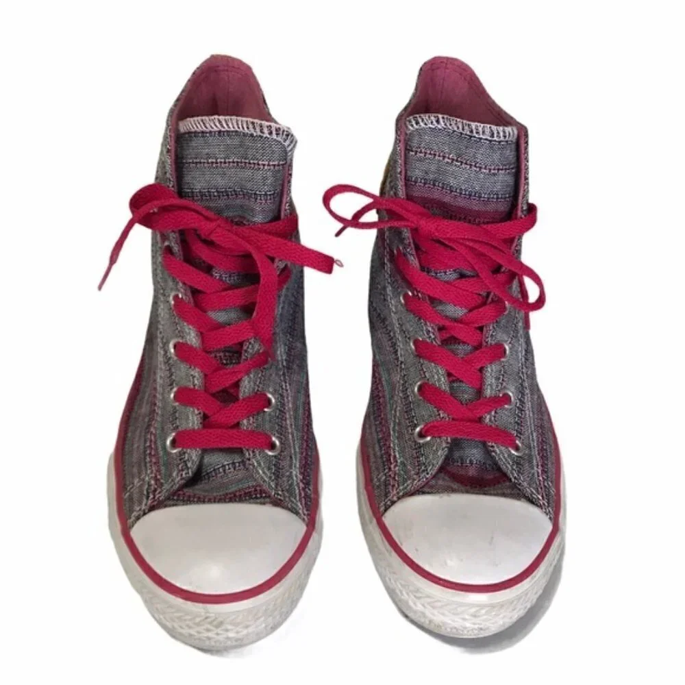 Converse multi color